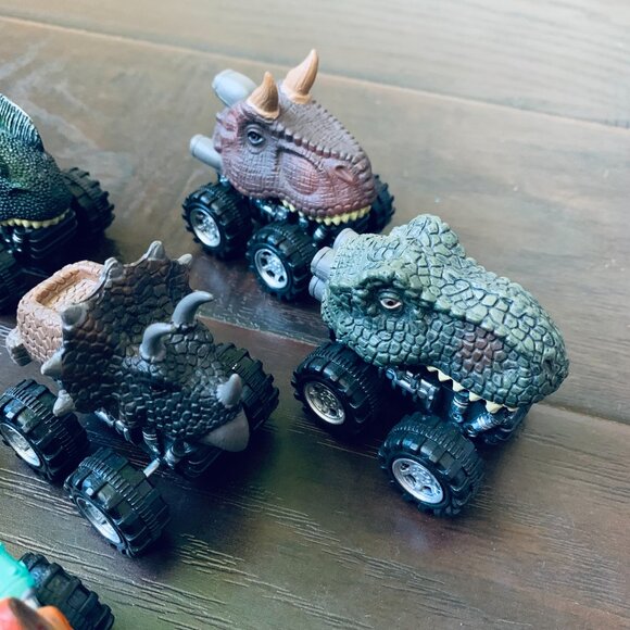 6-Pack Dino Dinosaur Pull Back Toy Trucks Cars Playset for Little Kids/Boys - Picture 7 of 9